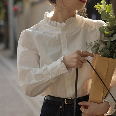 Camicia da donna a tinta unita con colletto in pizzo