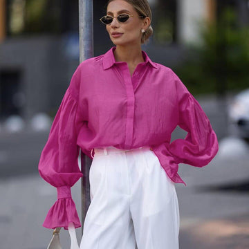 Camicia da donna a maniche lunghe con revers larghi